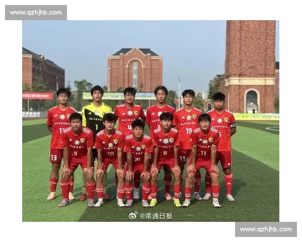 江苏海安博文高中足球队出征全国总决赛 青春风暴剑指冠军